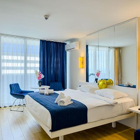 Seaside Resort In New Orbi Twins Batoumi Extérieur photo