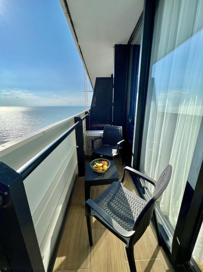Seaside Resort In New Orbi Twins Batoumi Extérieur photo