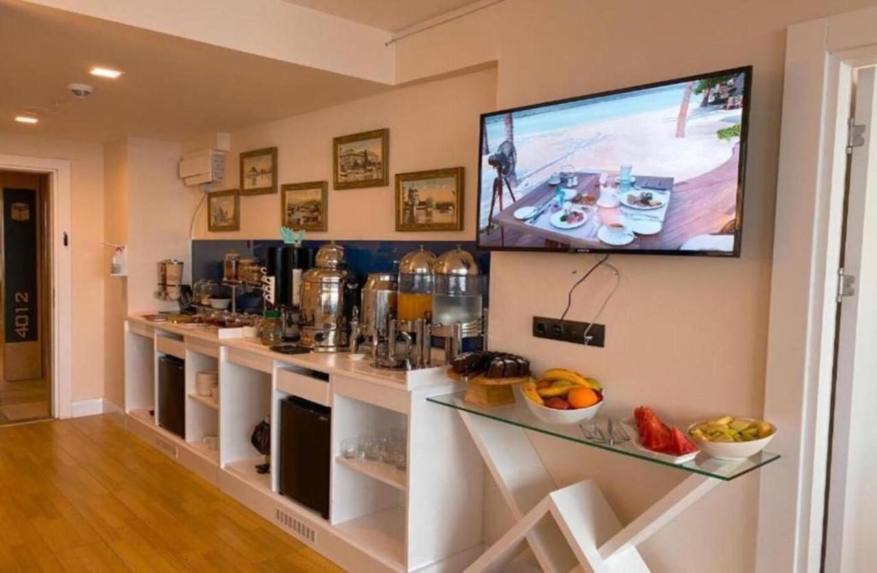 Seaside Resort In New Orbi Twins Batoumi Extérieur photo