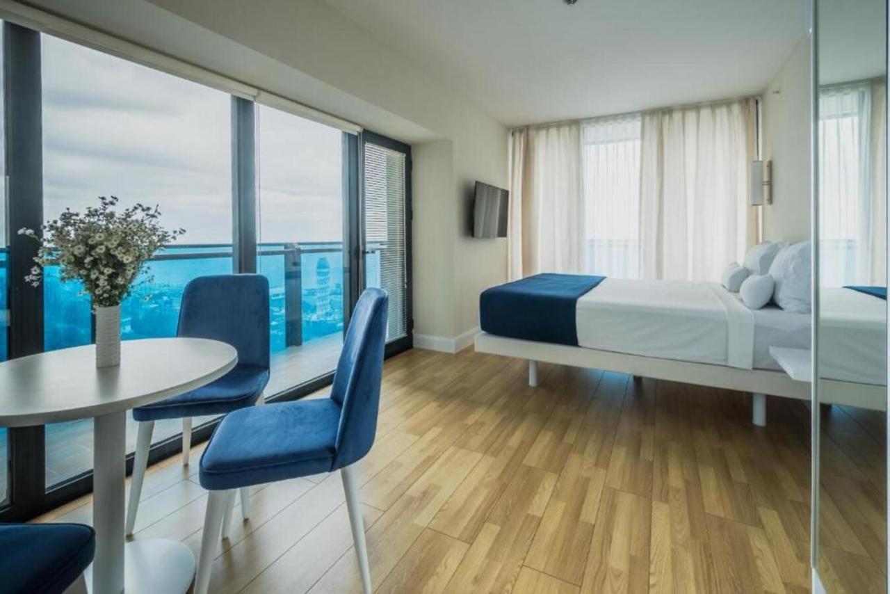 Seaside Resort In New Orbi Twins Batoumi Extérieur photo